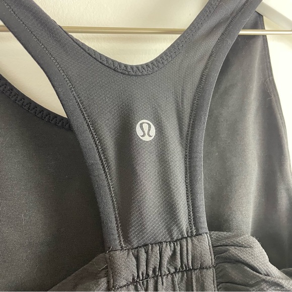 Lululemon Turbo Tank Black Ruched Racer Back Built in Bra Size 8 - Picture 4 of 5